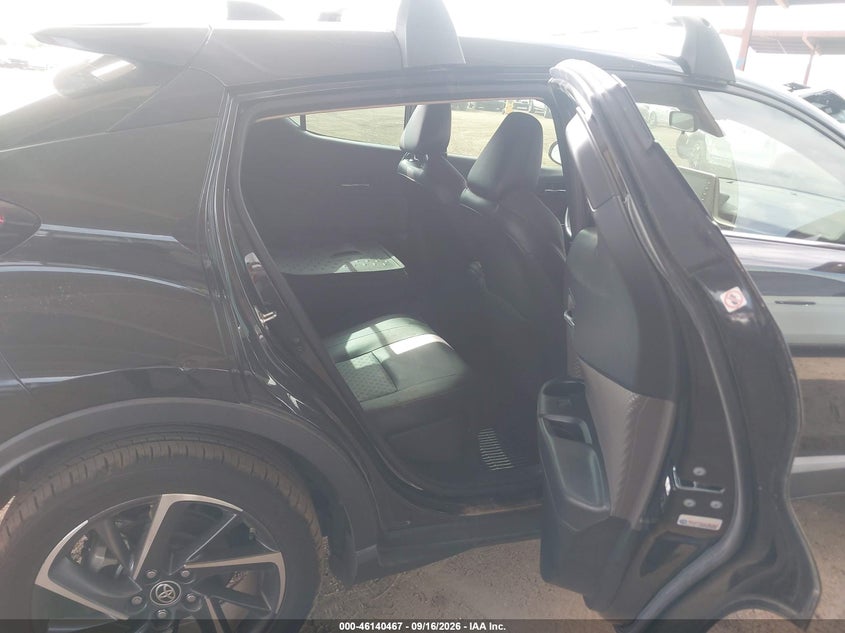 TOYOTA C-HR 2020 VIN JTNKHMBX2L1090118