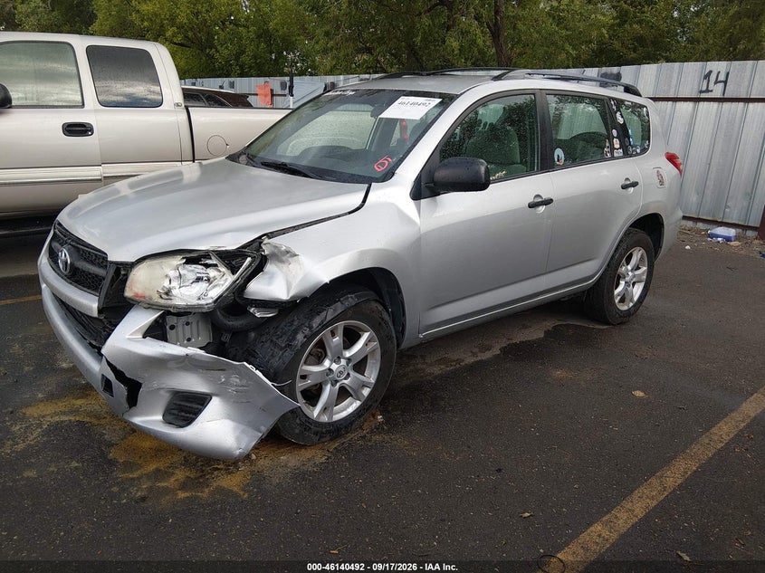 2010 Toyota Rav4, Front End, IAAI, VIN 2T3BF4DV0AW034926 — photo 2