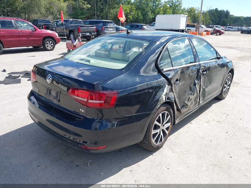 Vin: 3vwb67ajxhm300061, lot: 46640237, volkswagen jetta 1.4t se 20174