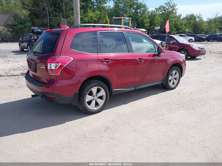 2016 SUBARU FORESTER auction photo 4