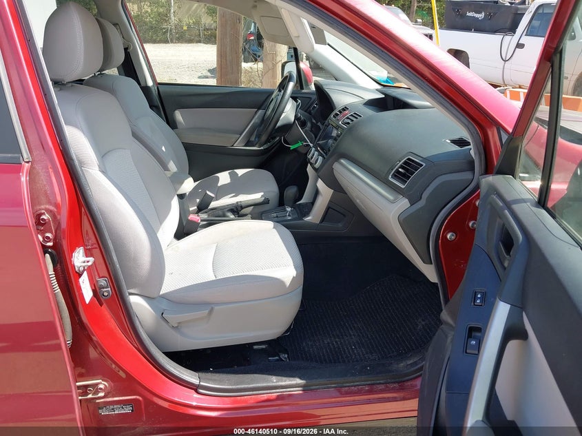 2016 SUBARU FORESTER auction photo 5