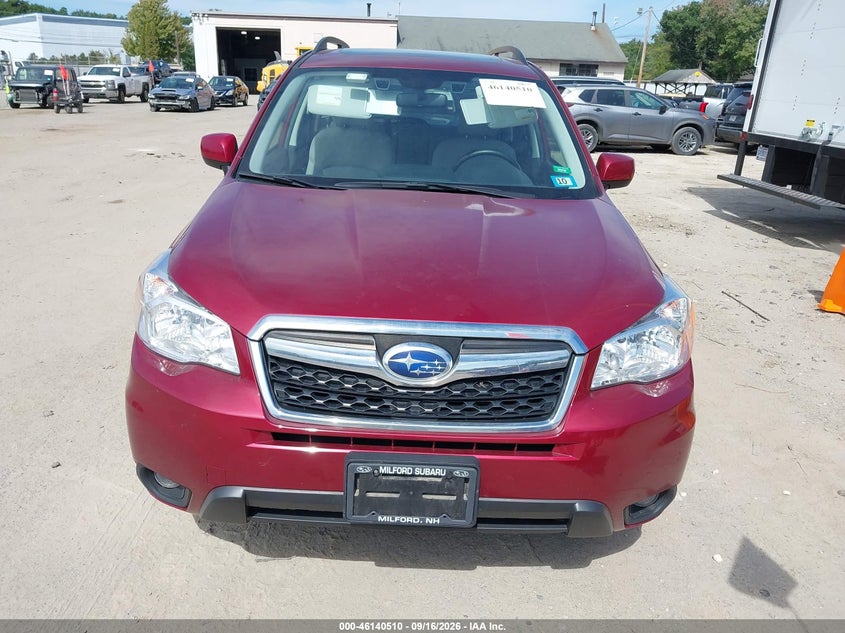 2016 SUBARU FORESTER auction photo 6