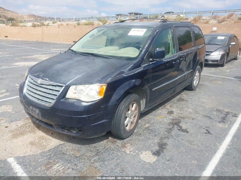 Vin: 2a4rr5d17ar149715, lot: 46640300, chrysler town & country touring 20102
