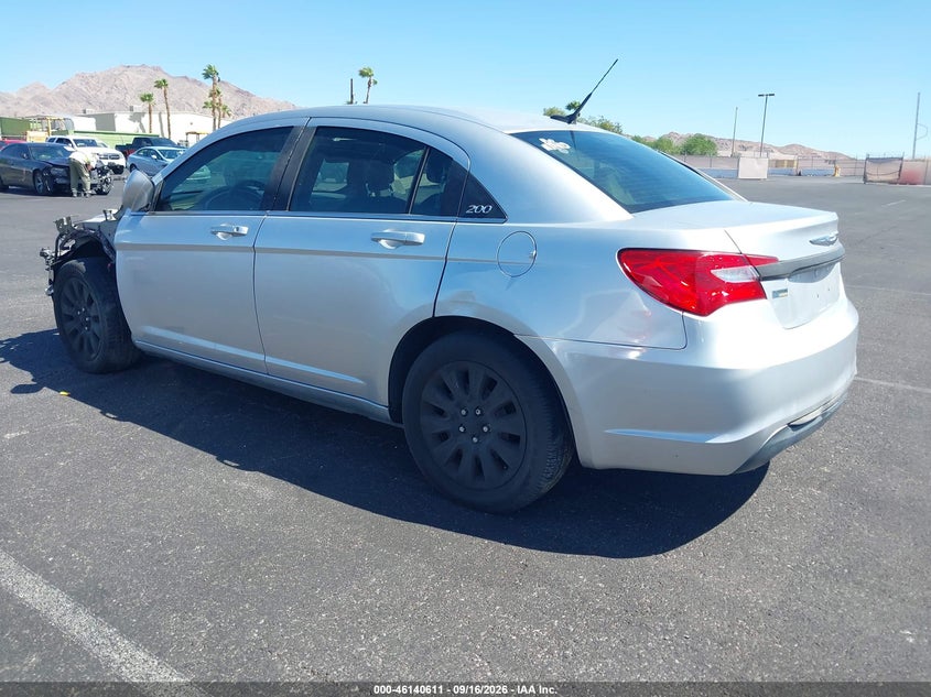 Vin: 1c3bc4fg7bn531993, lot: 46640343, chrysler 200 lx 20113