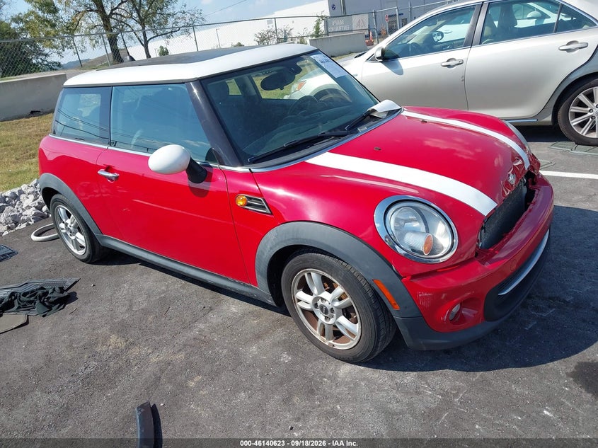 Vin: wmwsu3c53dt682038, lot: 46640359, mini hardtop cooper 2013 img_1