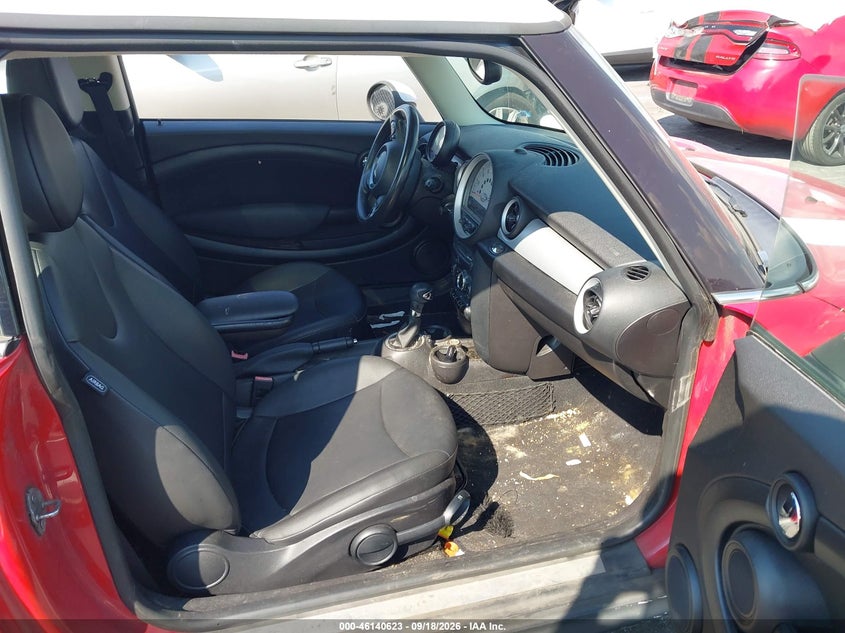 2013 MINI HARDTOP auction photo 5
