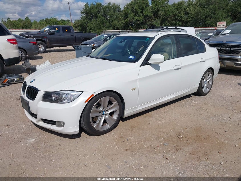 Vin: wbaph7c51be131092, lot: 46640410, bmw 328i 20112