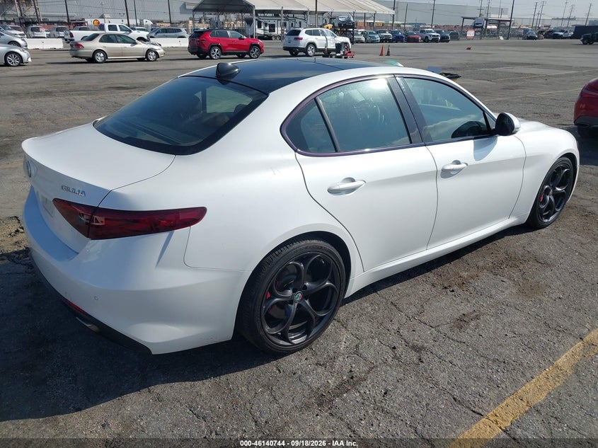 Vin: zarfaecn7j7594080, lot: 46640478, alfa romeo giulia ti sport rwd 20184