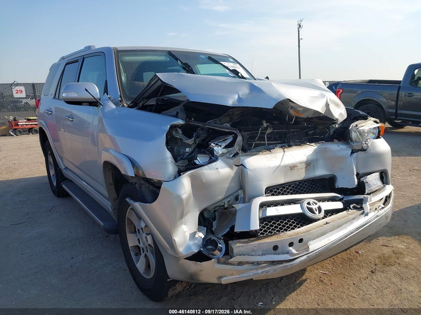 Vin: jtezu5jr1a5005410, lot: 46640546, toyota 4runner sr5 v6 2010 img_1
