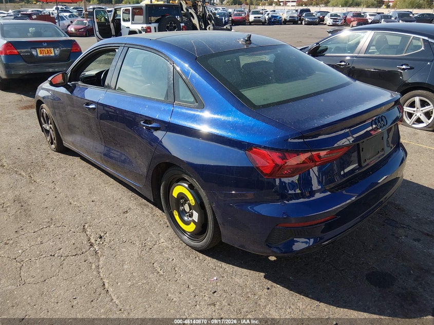 Vin: wauaudgy3pa034236, lot: 46640604, audi a3 premium 40 tfsi front-wheel drive s tronic 20233