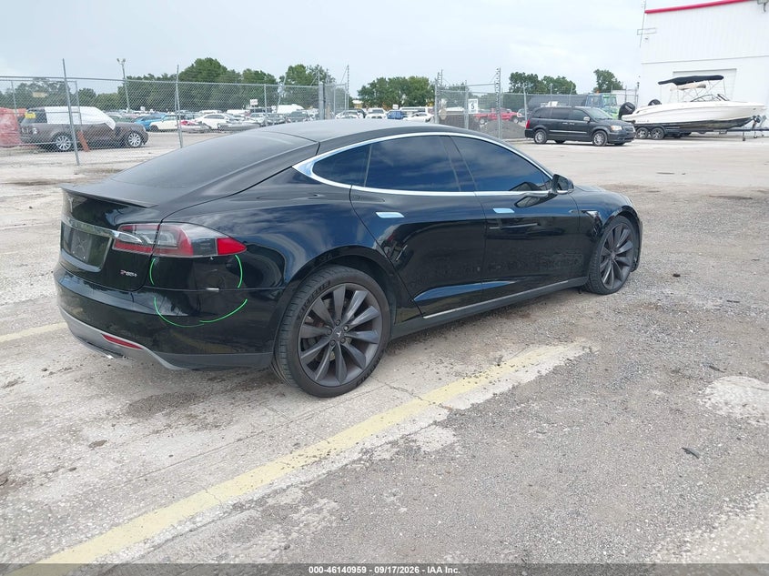 2013 TESLA MODEL S auction photo 4