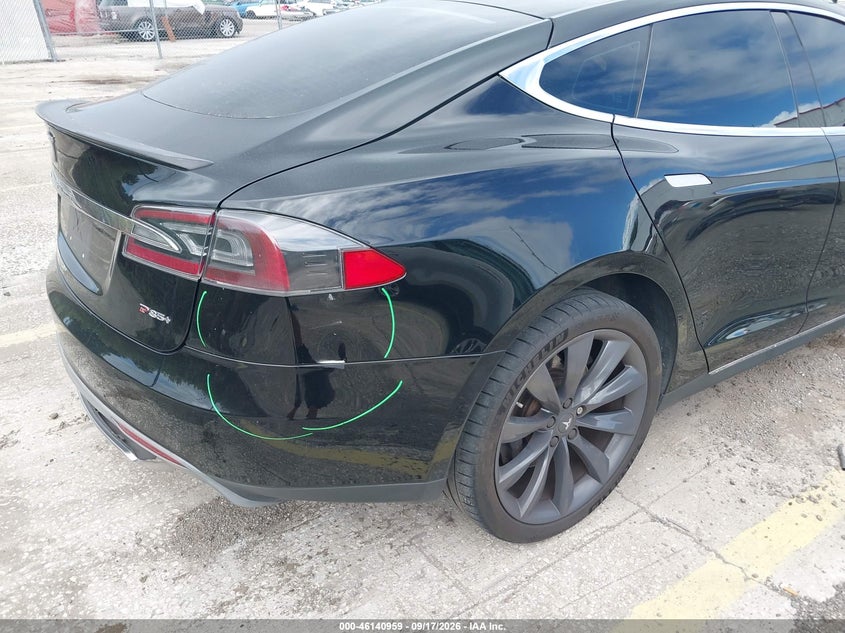 2013 TESLA MODEL S auction photo 6