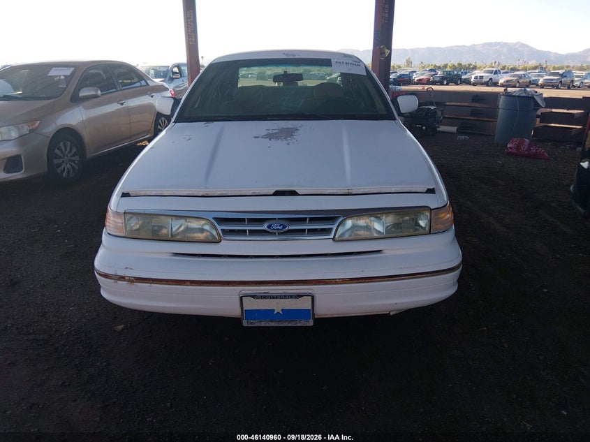 FORD CROWN VICTORIA 1996 VIN 2FALP7362TX107578