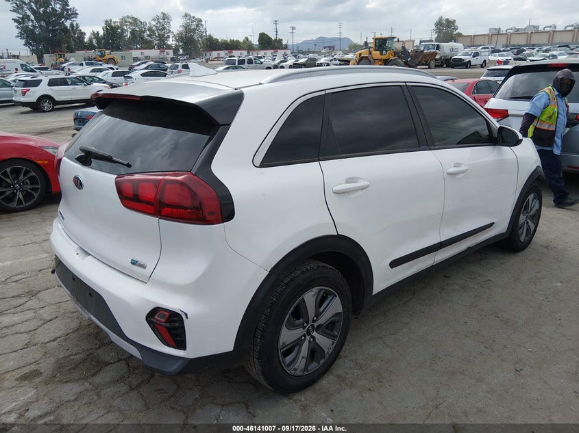 Vin: kndcb3lc6m5488779, lot: 46640741, kia niro lx 20214