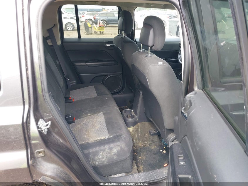 2017 JEEP PATRIOT auction photo 8