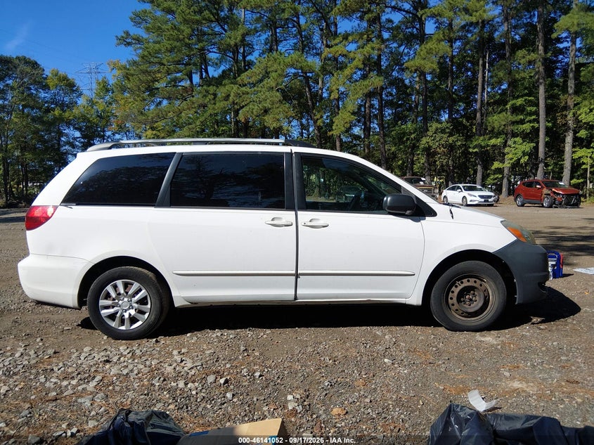 TOYOTA SIENNA 2004 VIN 5TDZA23C54S207069