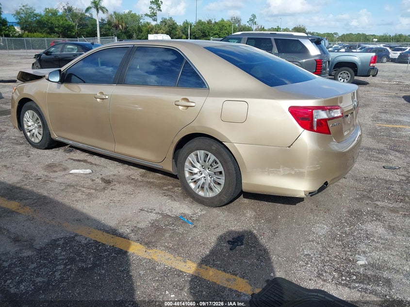 Vin: 4t4bf1fk9cr239597, lot: 46640794, toyota camry le 20123