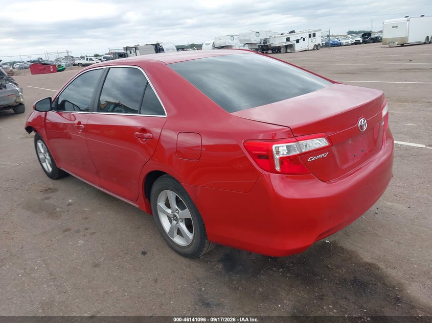Vin: 4t1bf1fk3cu560528, lot: 46640830, toyota camry le 20123