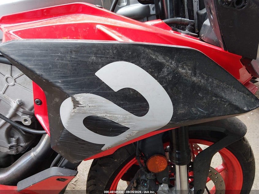 APRILIA TUONO 2021