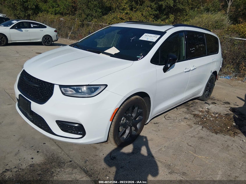CHRYSLER PACIFICA 2025 VIN 2C4RC1GG7SR569850