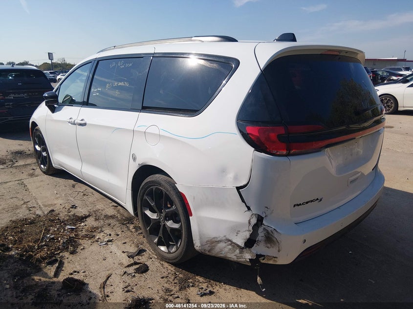 CHRYSLER PACIFICA 2025 VIN 2C4RC1GG7SR569850