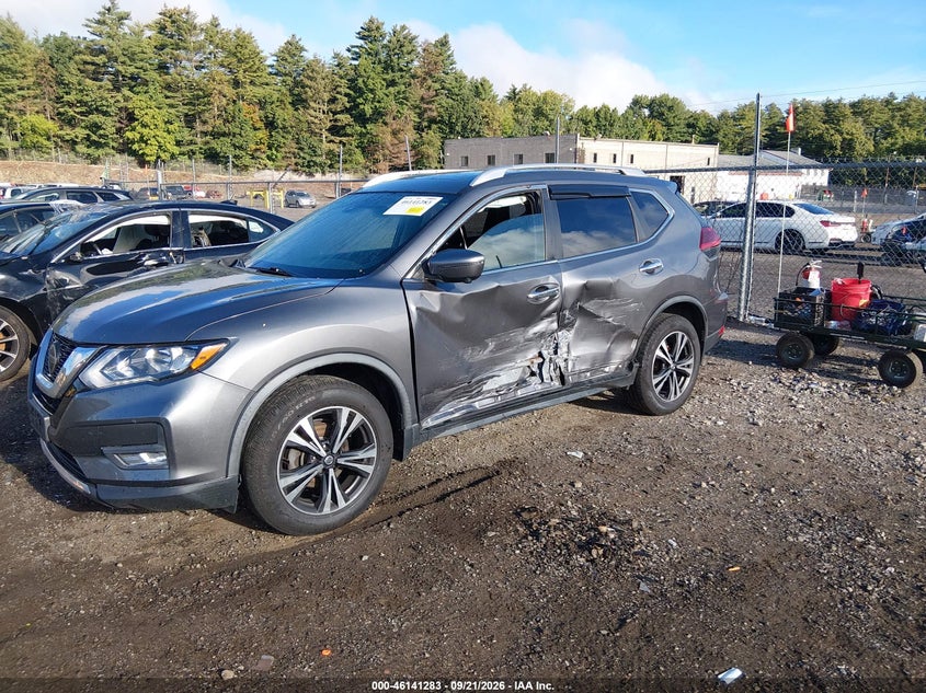 2019 Nissan Rogue, Left Side, IAAI, VIN JN8AT2MV2KW400465 — photo 2