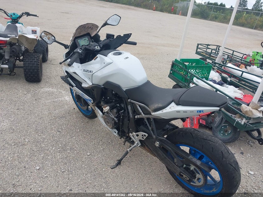 SUZUKI GSX800 2026