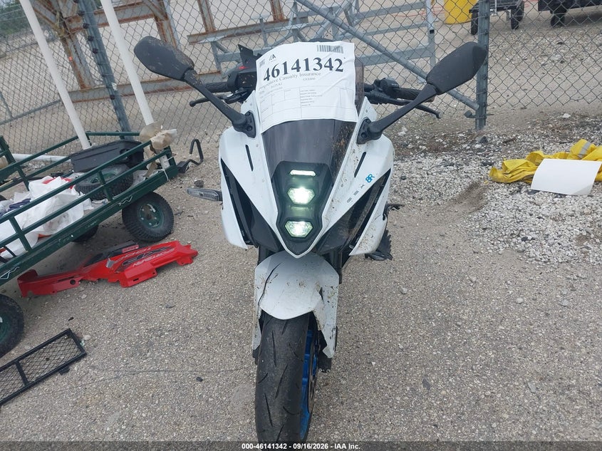 SUZUKI GSX800 2026