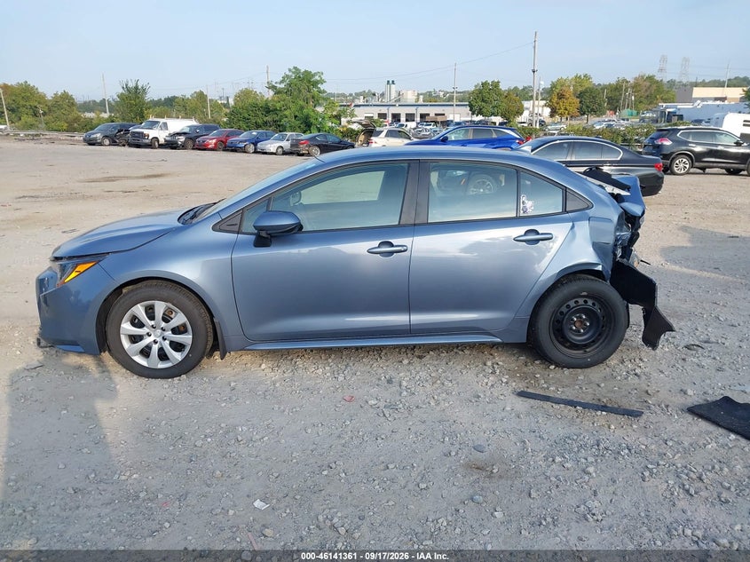 TOYOTA COROLLA - zdjęcie 14