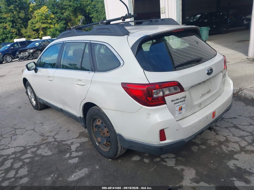 2015 SUBARU OUTBACK auction photo 3