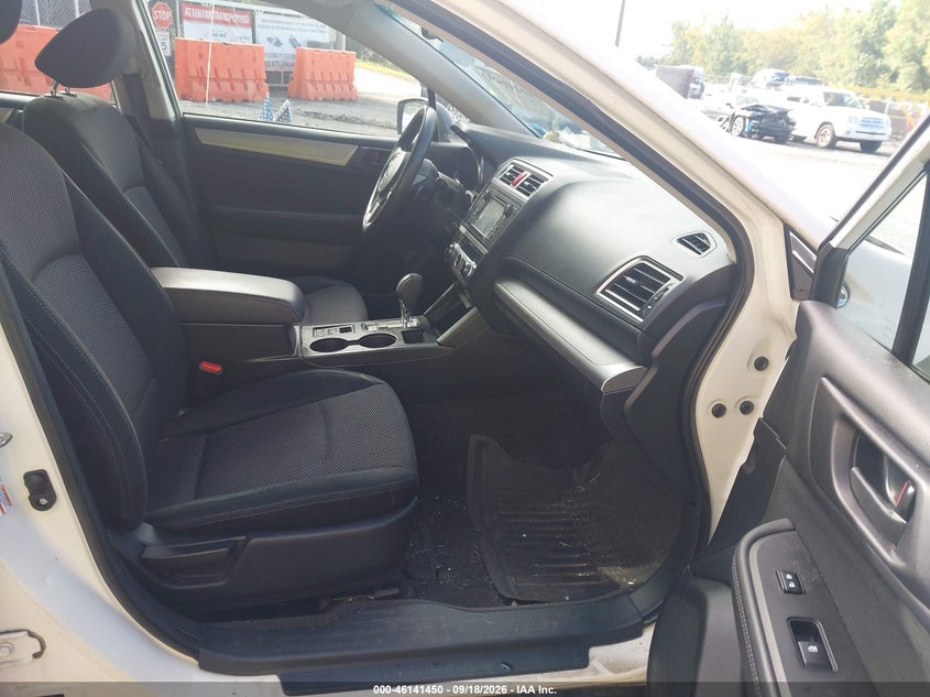 2015 SUBARU OUTBACK auction photo 5