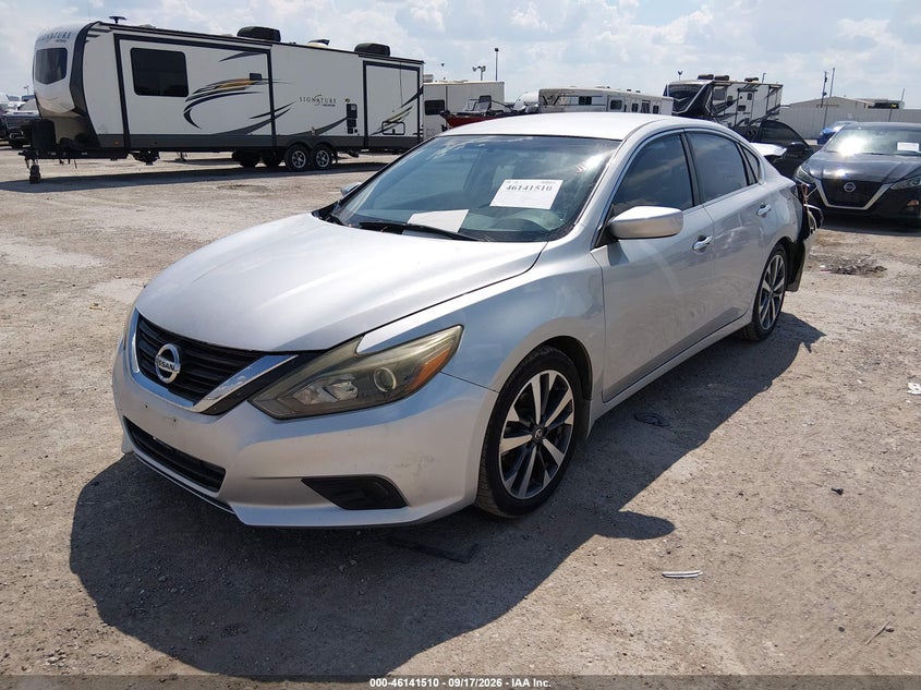 2017 Nissan Altima, Удар сзади, IAAI, VIN 1N4AL3AP0HC261301 — фото 2
