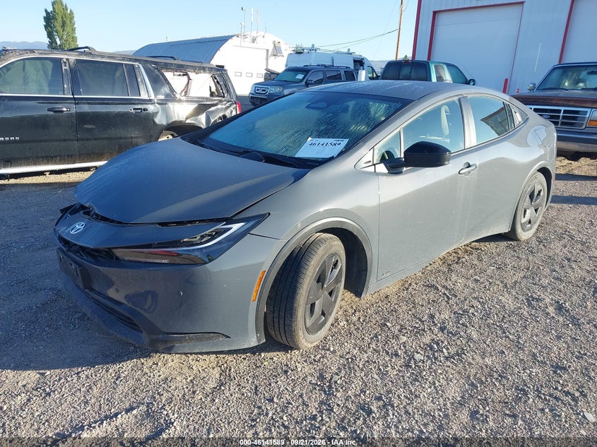 2024 Toyota Prius Le Awd-E, Front End, IAAI, VIN JTDADABU3R3023833 — photo 2
