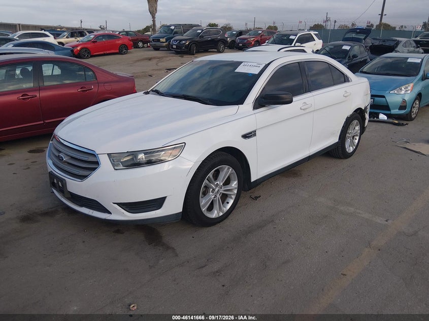 Vin: 1fahp2d82fg153821, lot: 46641400, ford taurus se 20152