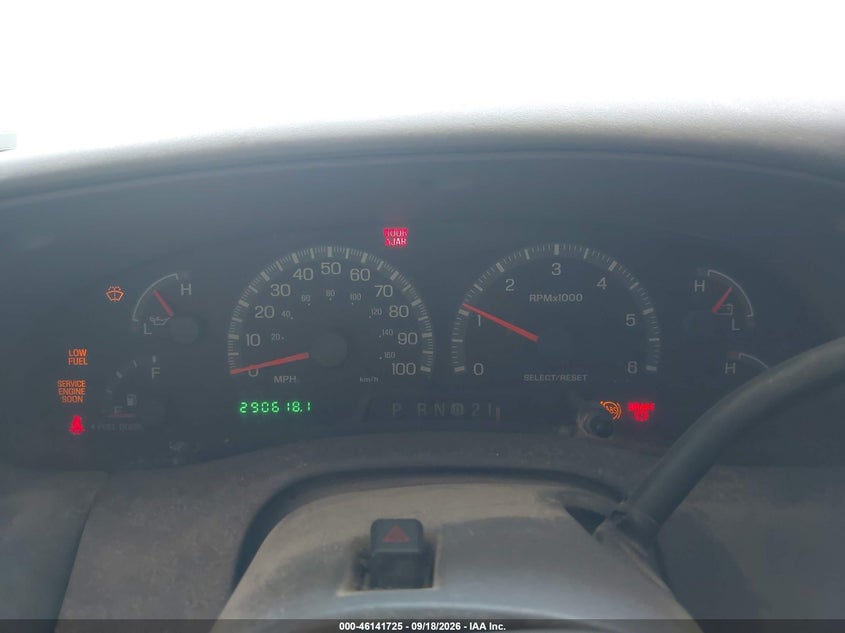 FORD EXPEDITION 2002 VIN 1FMPU16L42LA13938