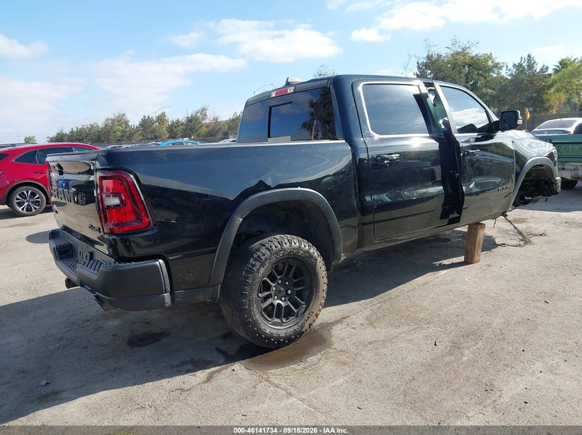 Vin: 1c6srflpxsn667553, lot: 46641468, ram 1500 rebel  4x4 5'7 box 20254