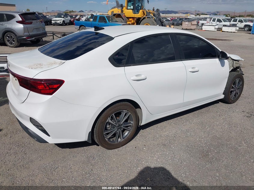 Vin: 3kpf24adxre823018, lot: 46641498, kia forte lxs 20244