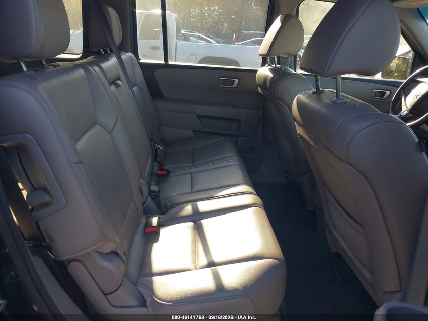 2012 HONDA PILOT auction photo 8
