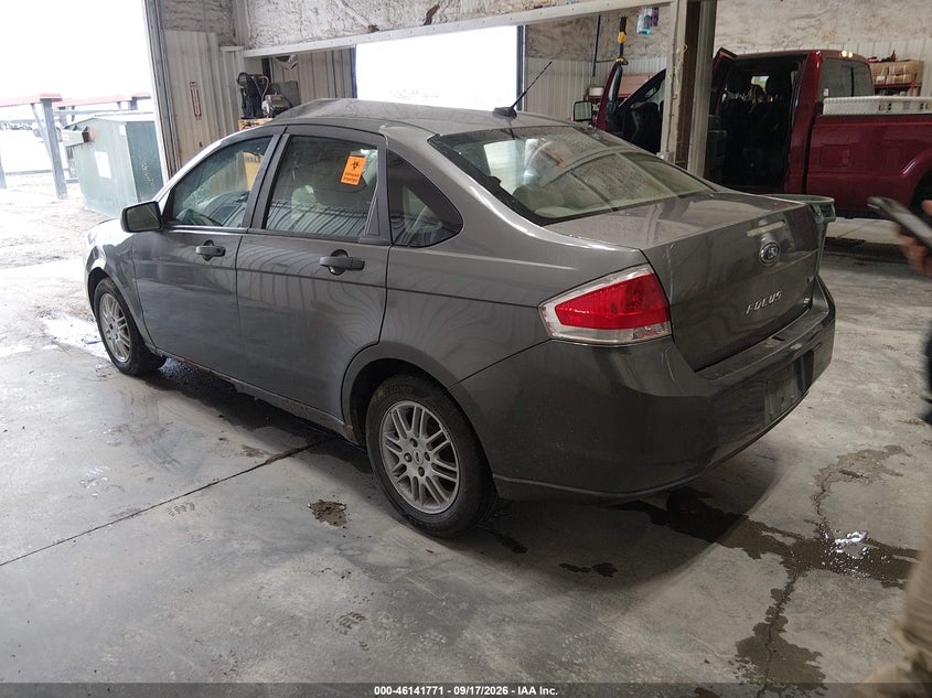 Vin: 1fahp3fn5aw101008, lot: 46641505, ford focus se 20103