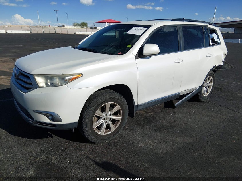 Vin: 5tdzk3eh3bs048657, lot: 46641719, toyota highlander base v6 20112