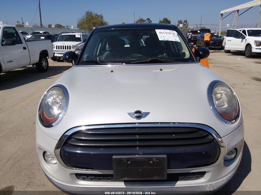 2017 MINI HARDTOP COOPER · Фото 12