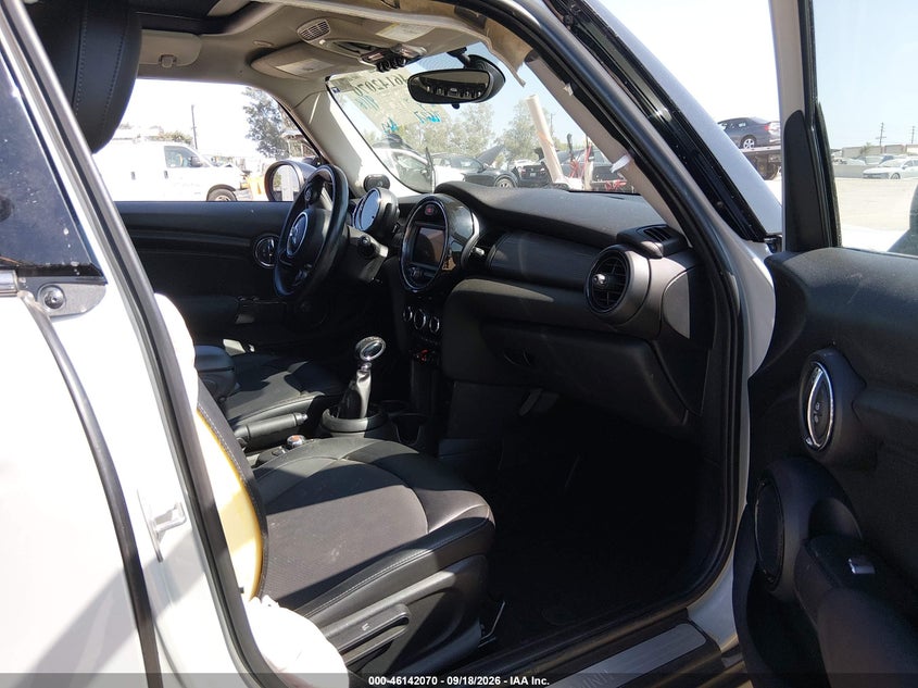 2017 MINI HARDTOP COOPER · Фото 5