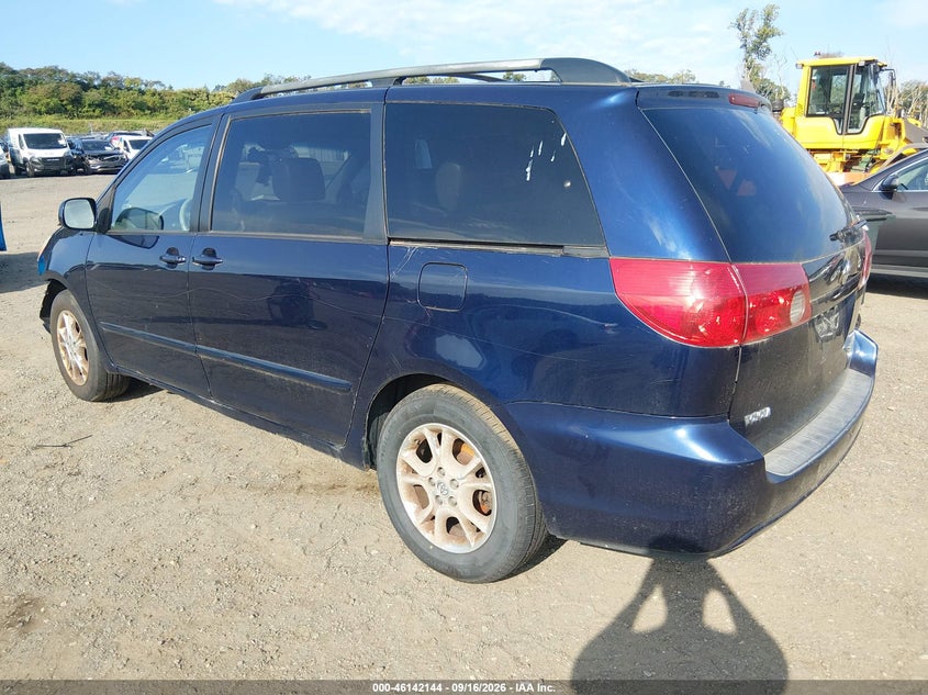 2006 TOYOTA SIENNA XLE · Photo 3