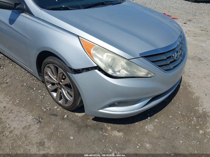 HYUNDAI SONATA 2011 VIN 5NPEC4AC1BH213204
