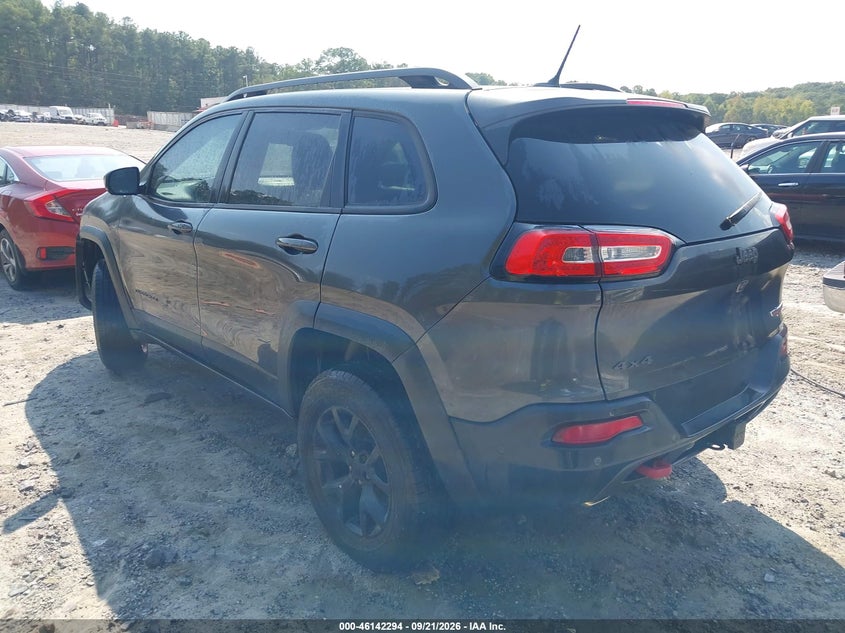 Photo 3 - JEEP CHEROKEE