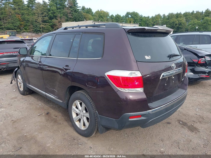Vin: 5tdbk3eh4cs162895, lot: 46642191, toyota highlander se v6 20123