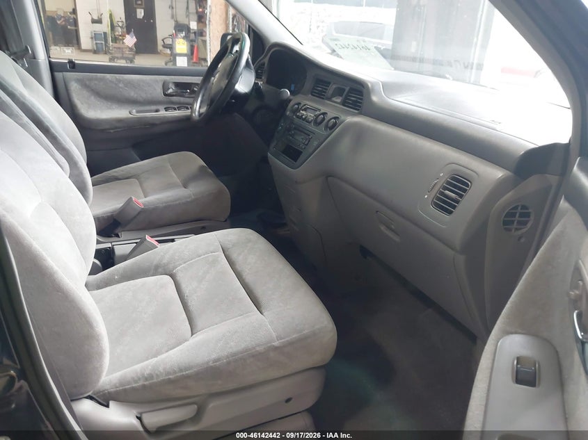 2004 HONDA ODYSSEY auction photo 5