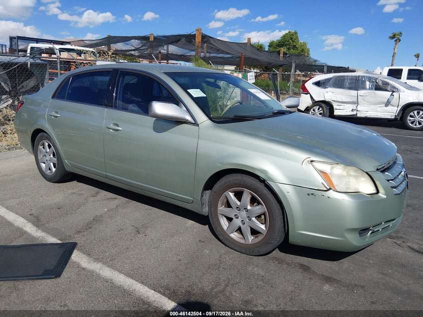 2006 TOYOTA AVALON auction photo 1