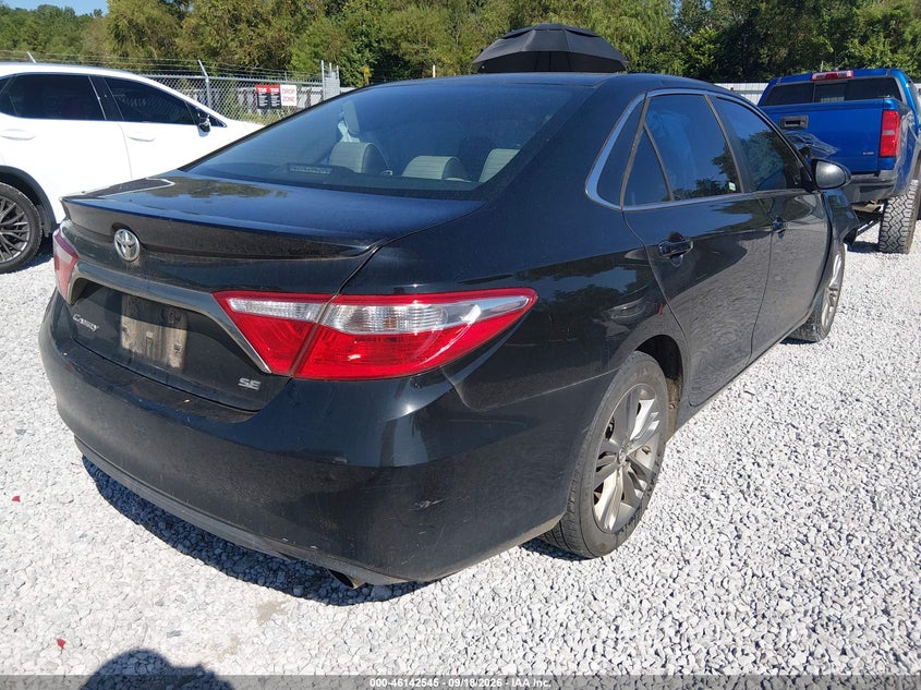 TOYOTA CAMRY - zdjęcie 4