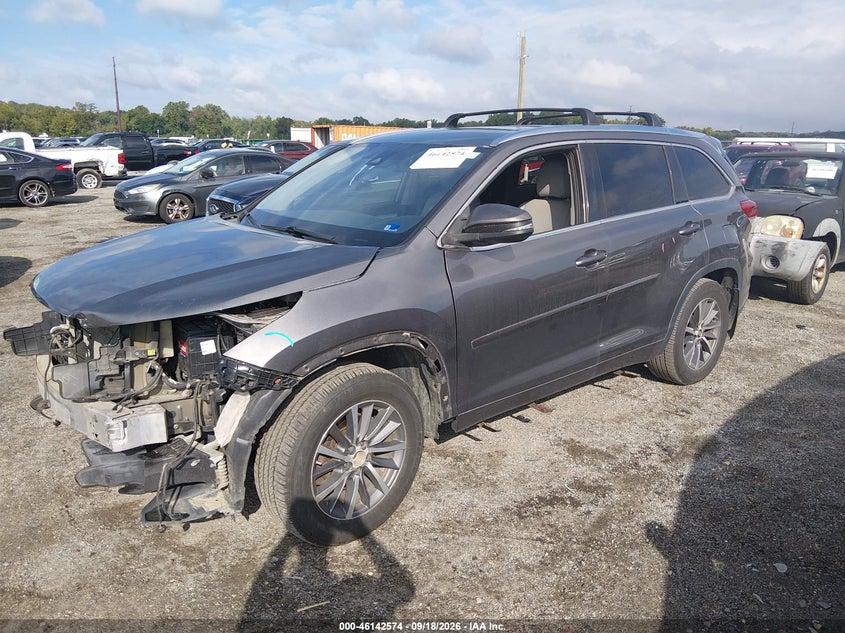 TOYOTA HIGHLANDER - zdjęcie 2